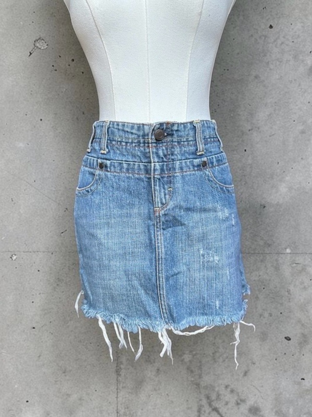 American Eagle Outfitters Light Blue Frayed Denim Mini Skirt